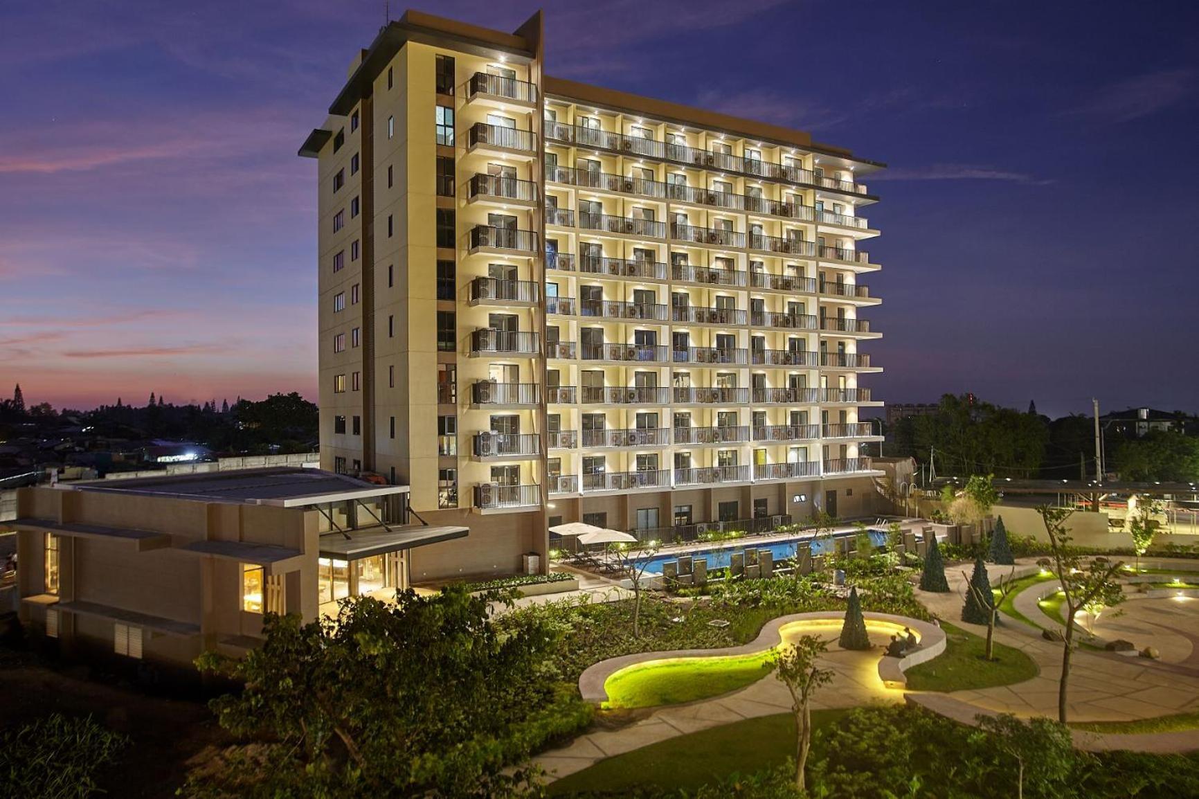 เควสต์ โฮเต็ล ตาไกย์ไตย์ Hotel Tagaytay City ภายนอก รูปภาพ