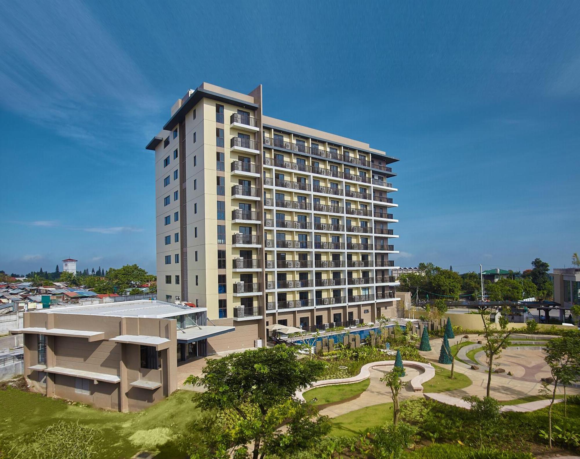 เควสต์ โฮเต็ล ตาไกย์ไตย์ Hotel Tagaytay City ภายนอก รูปภาพ